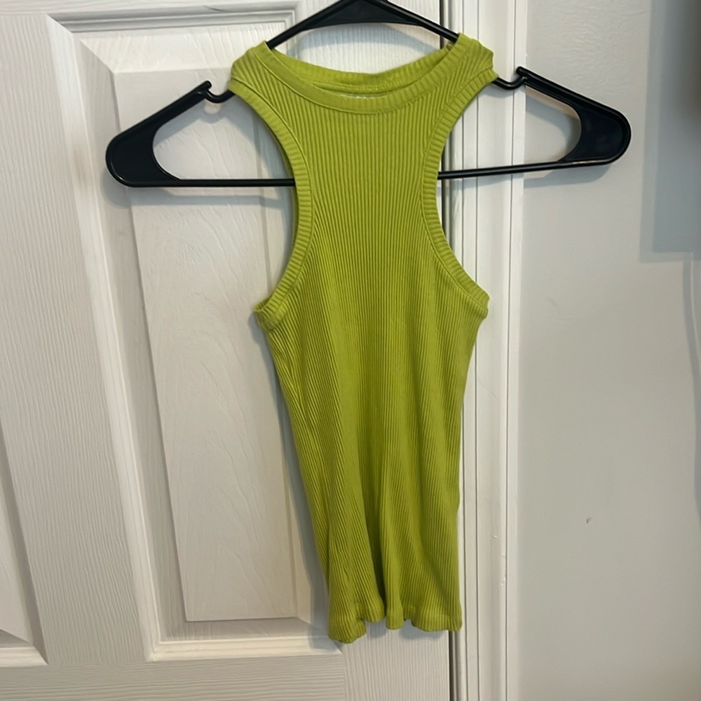 Top shop tank